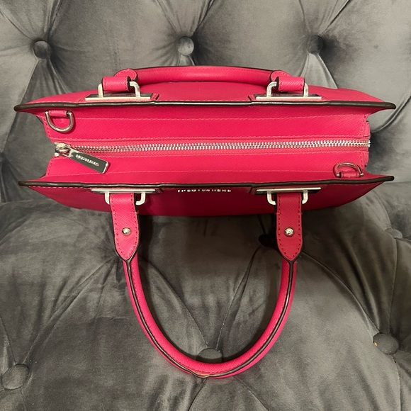 Michael Kors Bag - Picture 4 of 4